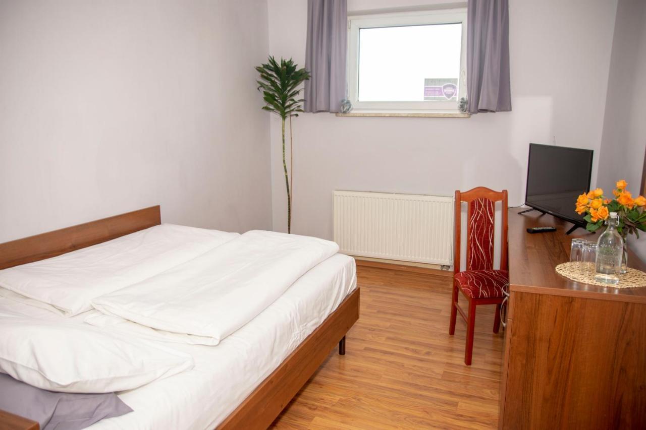Weranda Rooms Tychy Exterior photo
